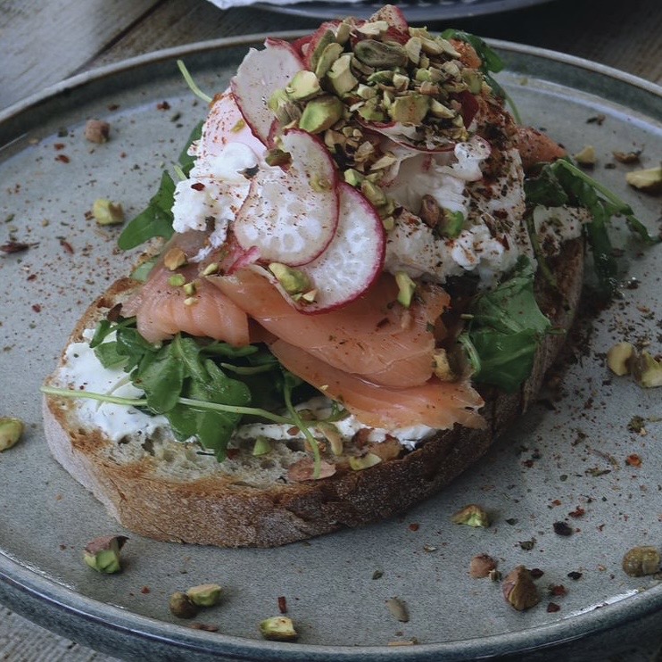 Mafra bread, creme fraiche, smoked salmon, arugula, radishes, pistachio, poached egg, spices, micro-herbs